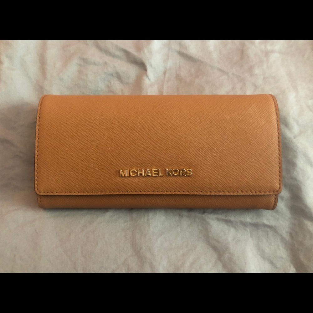 Michael Kors wallet